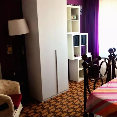 Violet Dreams Formia